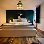 Apartamento One Schlossplatz - Centrum, Parkplatz & Wlan *