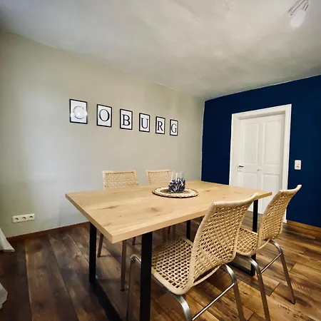 Apartment # One Apartment's / Parkplatz / Schlossplatz Coburg