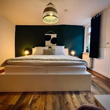 Apartment # One Apartment's / Parkplatz / Schlossplatz *