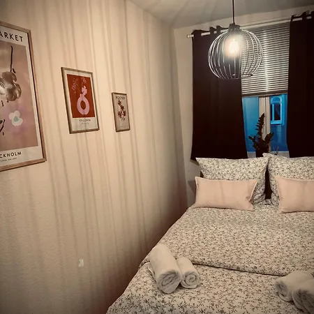 Apartment # One Apartment's / Parkplatz / Schlossplatz *
